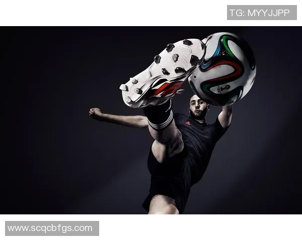 25号足球明星手环引领时尚潮流助力运动爱好者展现个性魅力