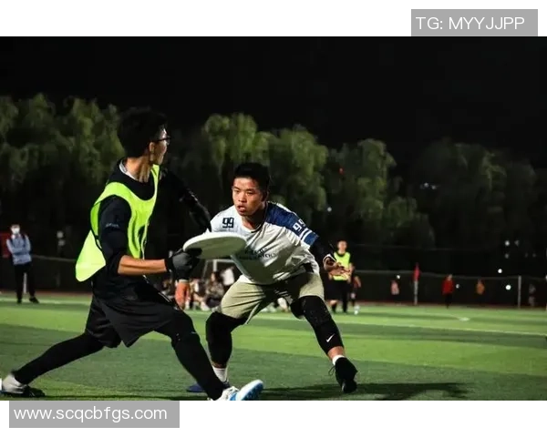 南京飞盘队中路突破创新策略解析助力球队战术升级与发展