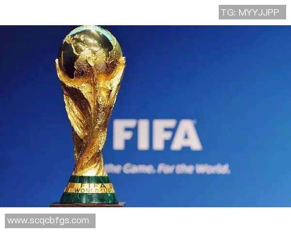 十亿足球的崛起与挑战：探讨全球足球产业的未来发展趋势与机遇