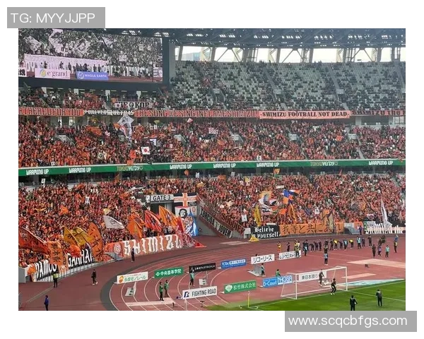 激情四溢的绿茵场上足球比赛的精彩瞬间与感人故事 激情四溢的绿茵场上足球比赛的精彩瞬间与感人故事