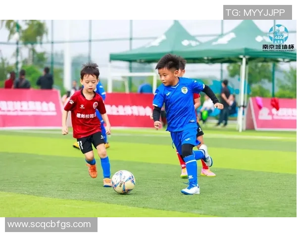 无法亲身参与足球比赛却依然热爱观看足球赛事的心路历程与感悟